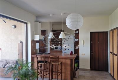 Apartament cu 2 camere semidecomandat, mobilat în Dâmbul Rotund