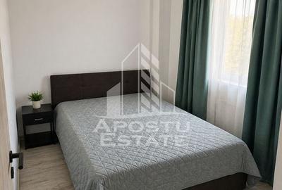 Apartament cu 2 camere semidecomandat, mobilat în Boul Roșu