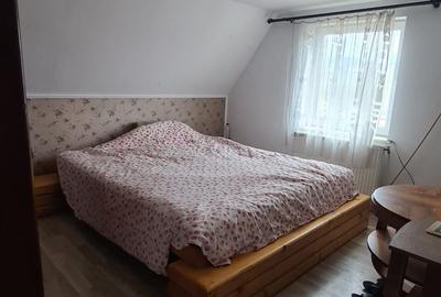 Casă individuală cu 9 camere în Lancrăm