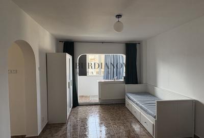 Apartament cu 4 camere  - centrală proprie - Tineretului - Timpuri Noi - 2