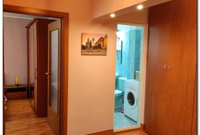 Apartament cu 2 camere decomandat, mobilat în Boema