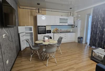 Apartament primul rand la mare et 5 - 3