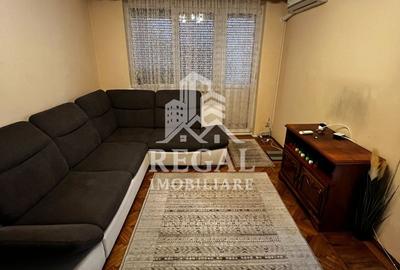 Apartament cu 2 camere de vânzare – Micro 4, Bulevardul Dacia - 1