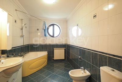 Vilă spectaculoasa cu garaj dublu, piscina si gradina de 750 mp - 19