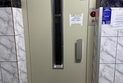 Ap 4 camere 67 mp Mega mall-bloc izolat termic-terasă refăcută! - 19