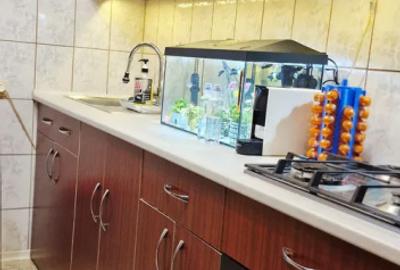 Garsonieră decomandată, mobilată în Baza 3