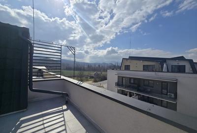 Penthouse cu terasă panoramică în Râșnov - 16