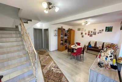 Casă cu 4 camere în Bucium