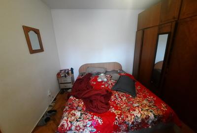 Apartament cu 2 camere, etajul 1/4, zona Podu Ros - 3