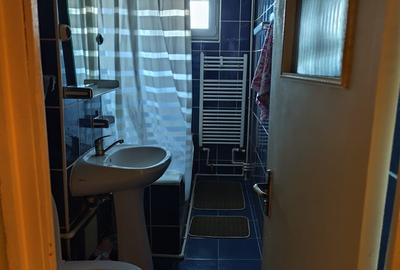 De închiriat apartament 3 camere decomandat – zona Port - 10