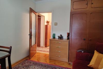 COMISION 0 | 4 camere Superb | Metrou Crangasi | Bloc 1986 - 11