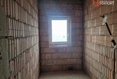 Duplex de vanzare cu 3 camere, zona Bucovat - 9