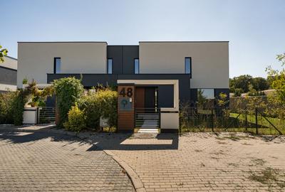 Duplex cu 3 camere în Tunari