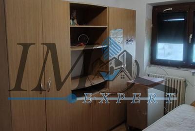 Apartament 3 camere decomandat zona Kaufland Cetate - 4