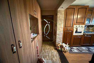 Apartament 3 camere semidecomandat, 75 mp, cartier Craiovita Noua, zona Orizont - 14