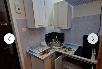 Billa-garsoniera,etaj 1, mobilata și utilata.  250eur - 6