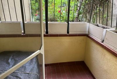 Persoana fizica, Tineretului, 2 camere, 70 mp,  Parter, Balcon, 640 € - 9
