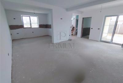 Duplex in zona excelenta - toate utilitatile - spatios - 2