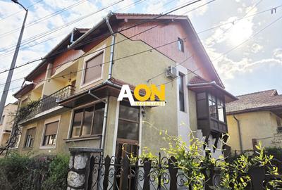 Duplex mobilat, utilat, 4 camere, garaj, zona exclusivista, Cetate - 1