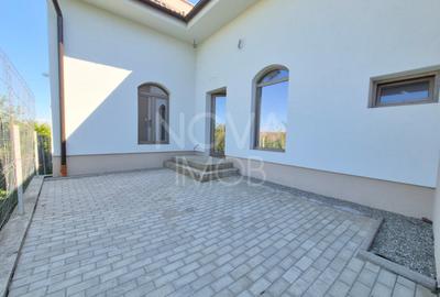 Casa generoasa cu 5 camere, 2 bai, dressing si parcare – Sura Mica - 4