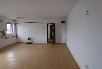 Apartament 2 cam Stefanesti-La Cetate, sup 55 m, et 2, const 2007, pret 46 000E - 3