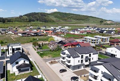 Garsoniera bloc nou,  parcare inclusă | Roka Village – Sânpetru, - 1