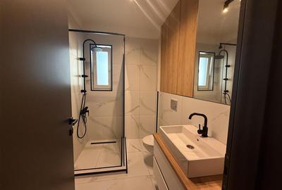 Apartament 2 camere zona Regal cu terasa mare - 11