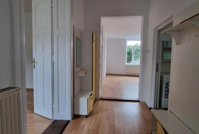 Casa parter de inchiriat, semicentral - 14
