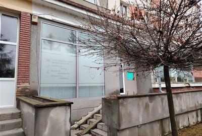 Spatiu comercial (Gheorgheni, Cart. Bucin bl. 18 F) - 2