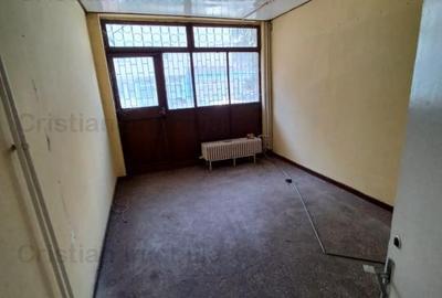 Spatiu comercial, zona Radu Negru, 45 mp, pretabil orice tip de activitate - 4