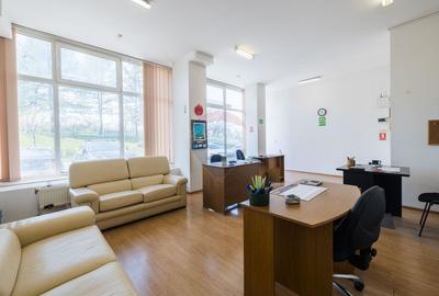 Spațiu comercial cu vitrină generoasă și vizibilitate excelentă - 6