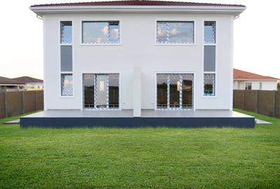 Dezvoltator: Duplex in cartier privat - 4,5 camere, 2 bai cu dormitor la parter - 14