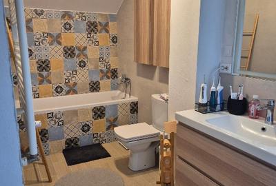 Casă individuală cu 5 camere în Sânandrei