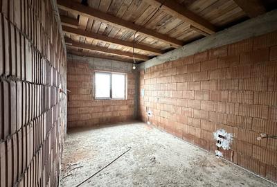 Duplex la roșu, 5 camere, 127 mp utili 305 mp teren - Dumbravita - 6