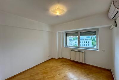 5 Camere pe Bulevardul Unirii vedere la Fântâni - 4