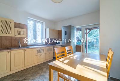 Apartament central la casă, spațios, ideal pentru familie numeroasă. - 1