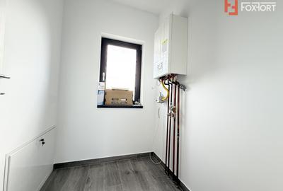 Casa individuala cu 4 camere, situata la drum asfaltat in Sacalaz - 10