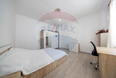 APARTAMENT 3 camere, Etaj 1, Str. Lunga nr 22, Brasov - 12