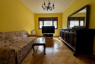 Apartament 3 camere, parter Piata Lahovari - 10