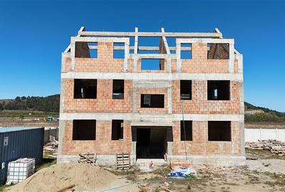 Teren Construcții intravilan de 969 mp, în Sânpetru