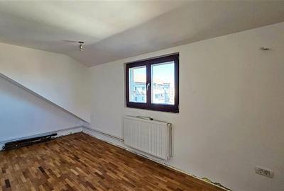 Apartament in asociatie, renovat, 6 cam 2 nivele cu garaj Elisabetin - 20