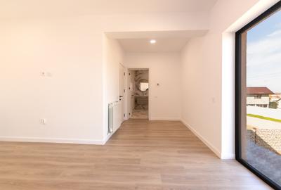 Casa moderna P+1  cu vedere la lac , Corbu - 15