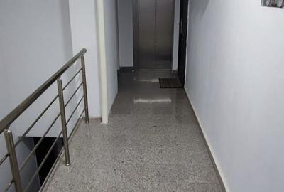 2 camere + pod 58 mp - 23