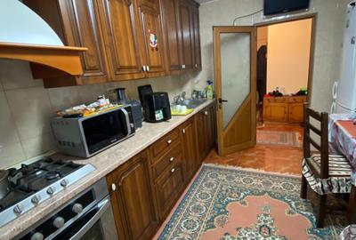 3 camere decomandate cu centrala, foarte spatios, Scoala M Sadoveanu - 6
