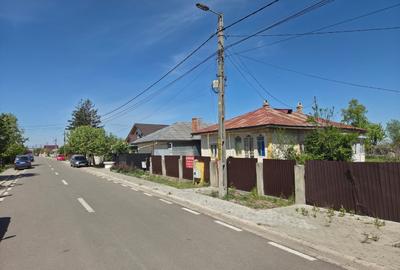 Casă bătrânească + teren intravilan total 3.000 mp - 3