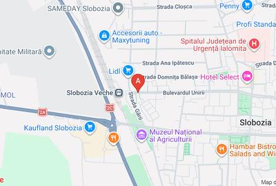 Apartament cu 3 camere decomandat, mobilat în Sud-Vest