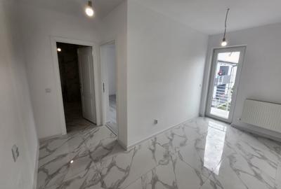APARTAMENT 1 CAMERA, DECOMANDAT , ETAJ 1 , LOC DE PARCARE INCLUS, COMISION 0 - 6