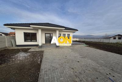 Casă individuală cu 4 camere în Micești