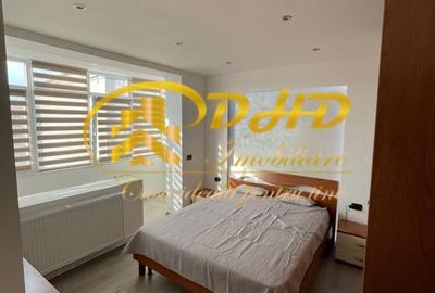 Apartament cu 2 camere semidecomandat în Podu Roș