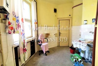 0 COMISION 4 Camere 110 mp etaj 5  Bdul Carol Calra Mosilor Armeneasca - 17